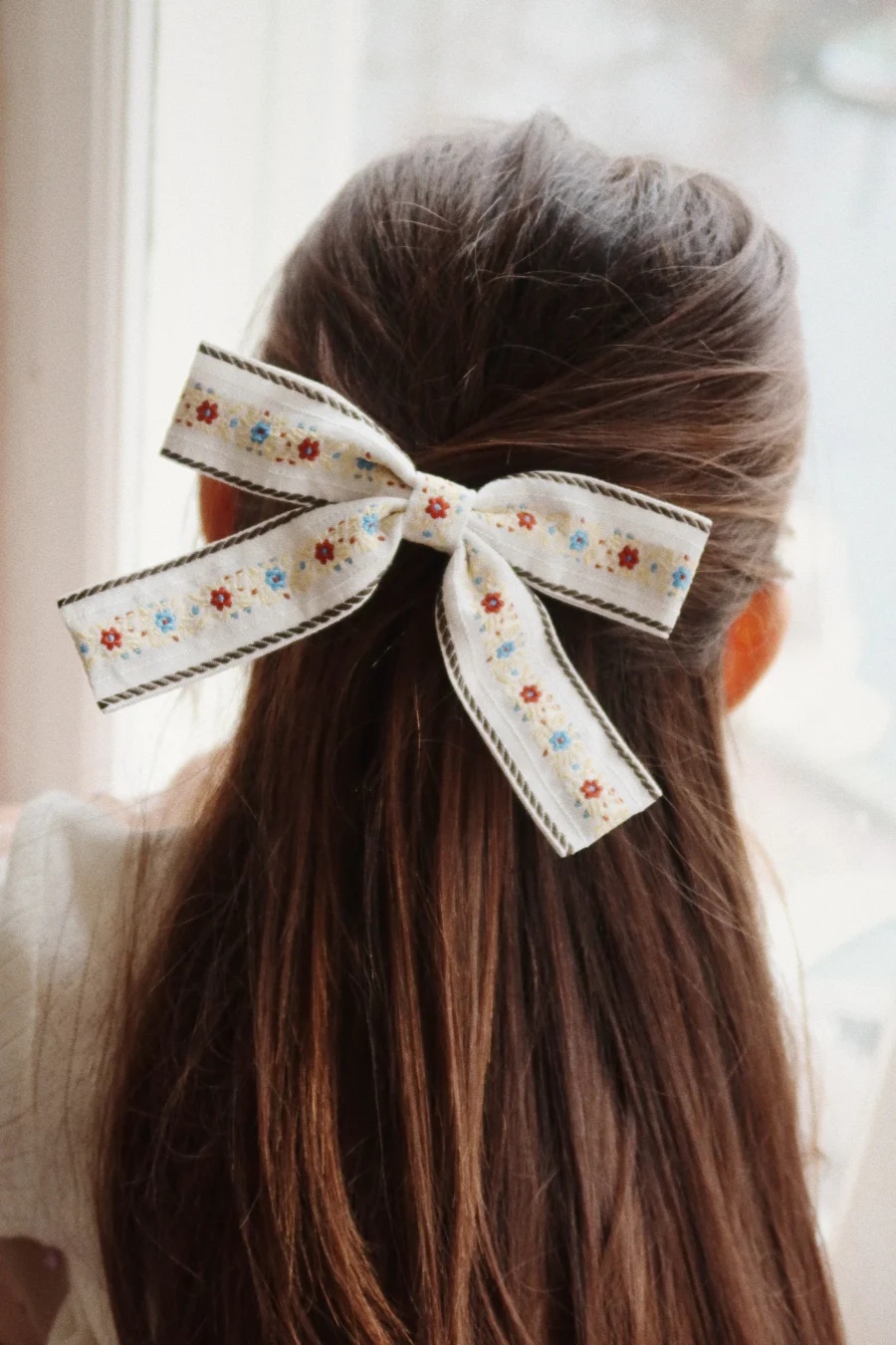 Konges Slojd Spinka Do Włosów Ribbon Bowie Beige - obrazek 4