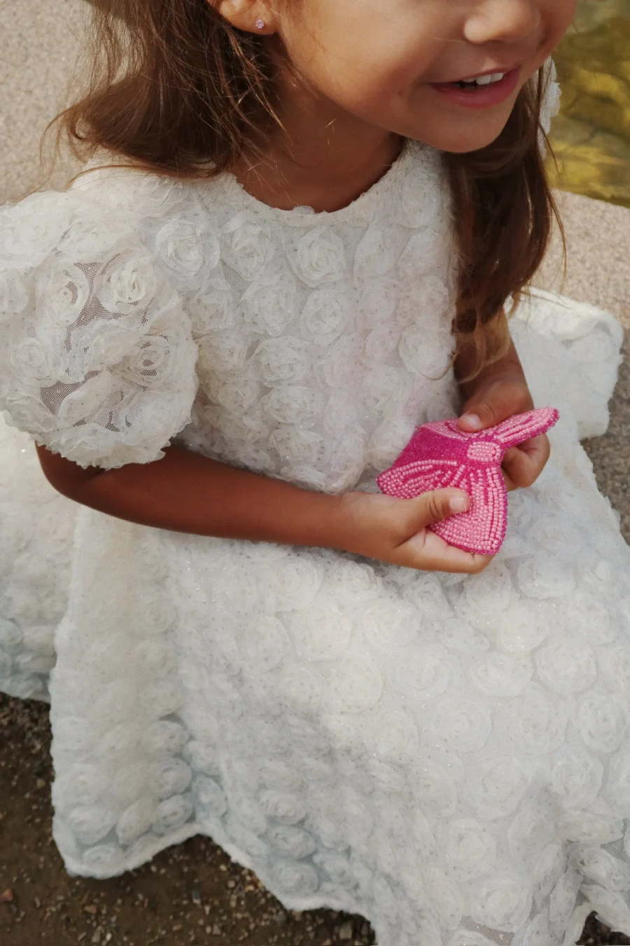 Konges Slojd Portfel Beaded Bow Bubblegum - obrazek 3