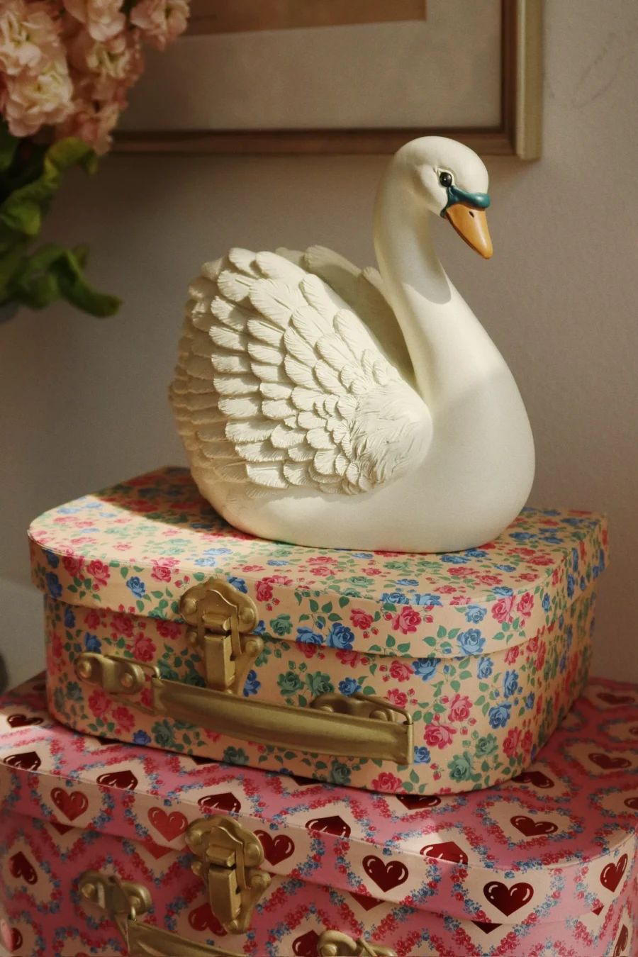 Konges Slojd Skarbonka Polyresin Swan - obrazek 8