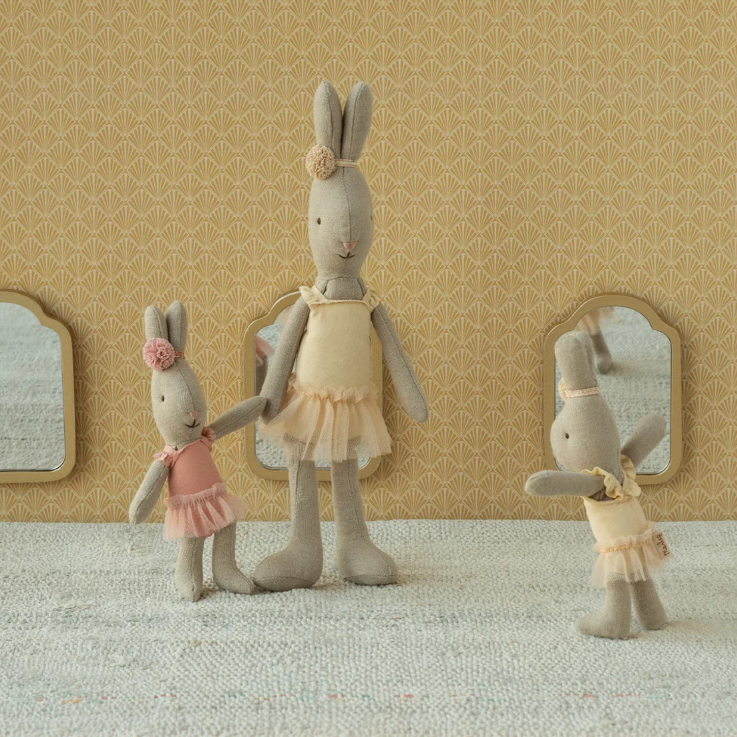 Maileg Króliczek Mikro - Strój Baletowy i Spódnica Różowa - obrazek 2