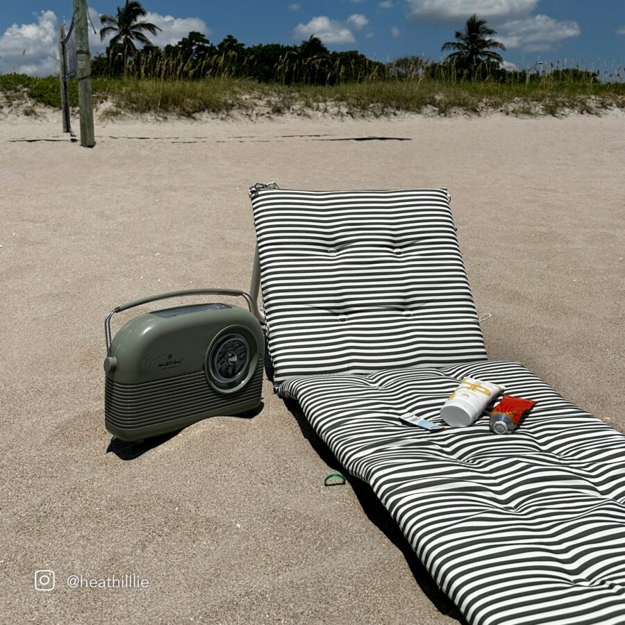 Sunnylife Rozkładany Leżak Plażowy The Vacay Olive - obrazek 5