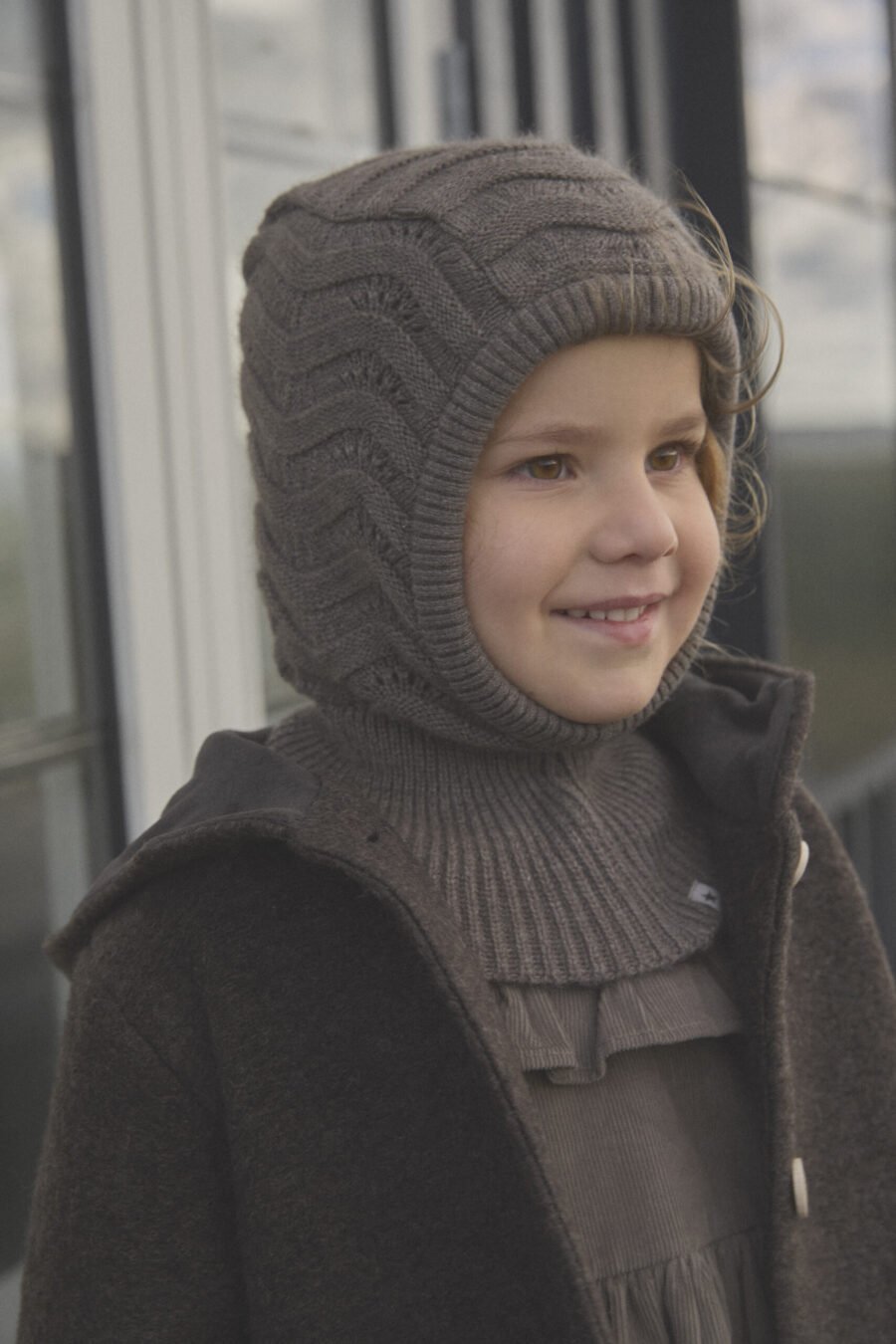 Huttelihut Kominiarka Balaclava Merino Brown Melange - obrazek 2
