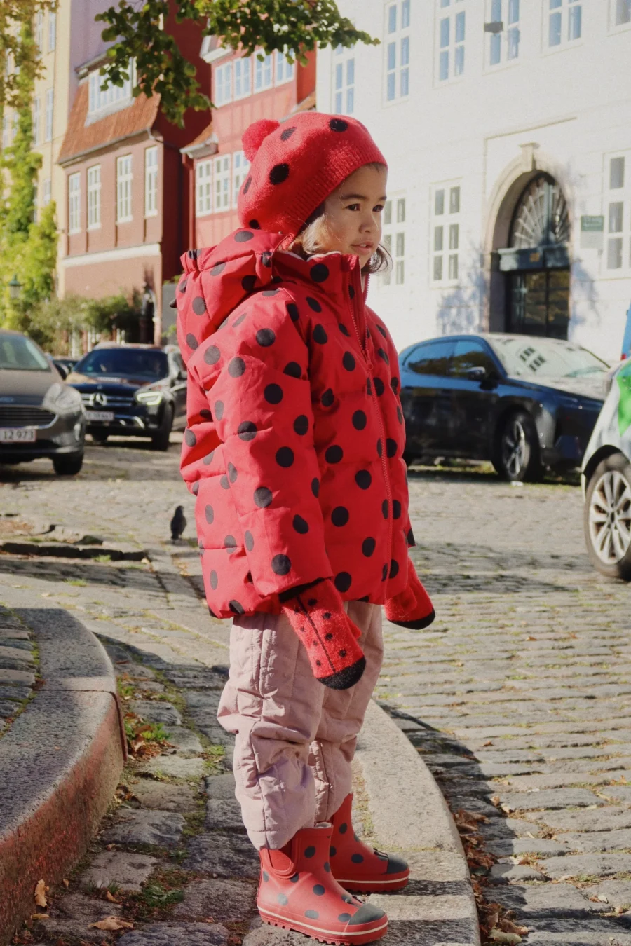 Konges Slojd Beret Merino Ladybug Barbados Cherry - obrazek 3