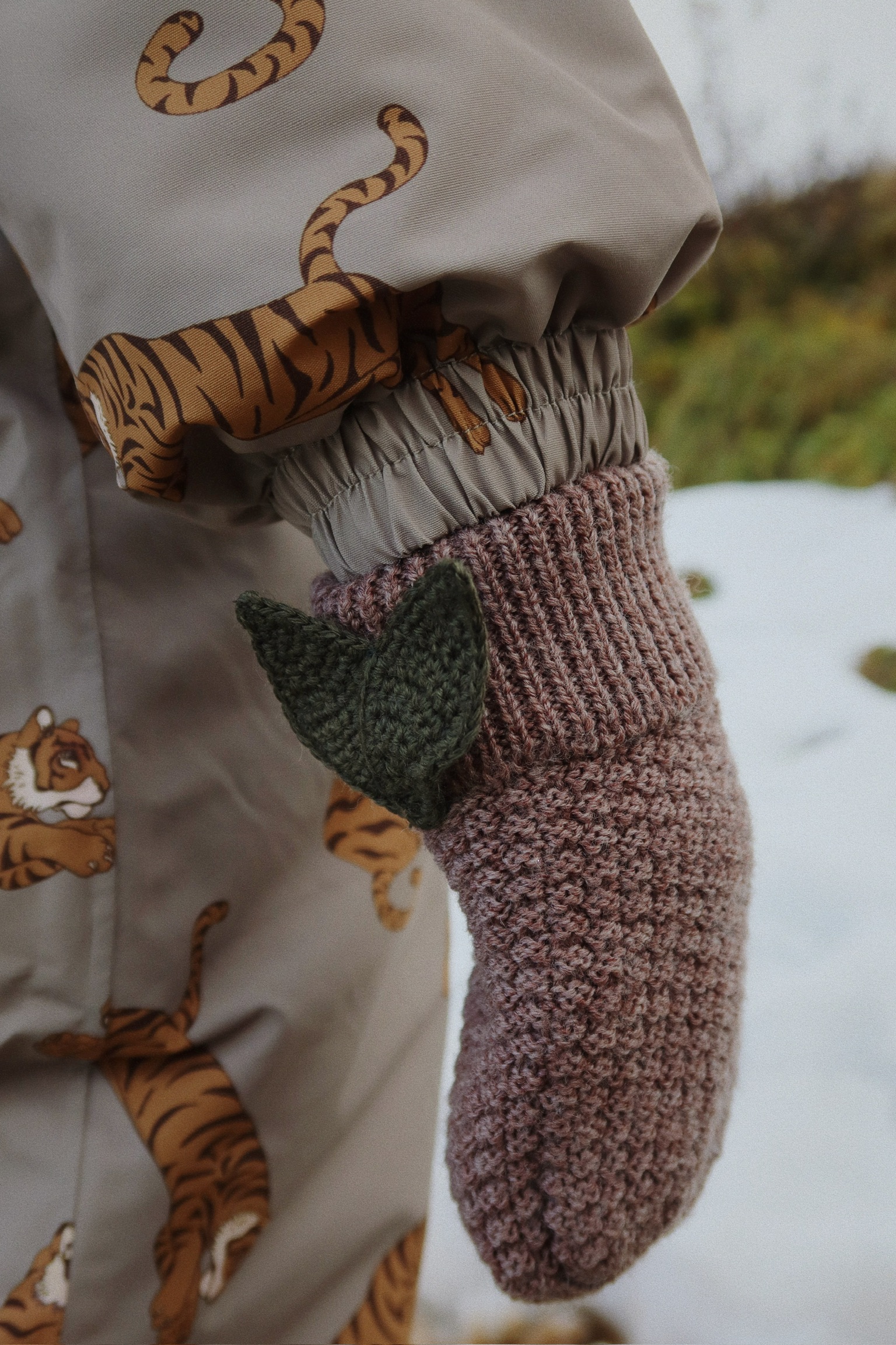 Konges Slojd Rękawiczki Fruity Bunny Brown Melange - obrazek 5