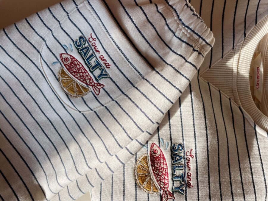 Konges Slojd Bluza Amio Ocs Captains Blue/Antique White - obrazek 6