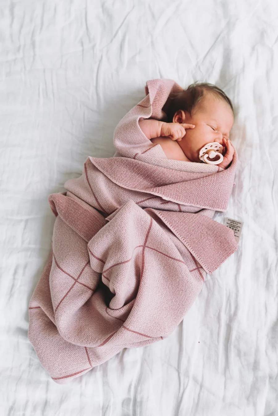The Story Makers Koc Merino Checker Dusty Pink 80x100 cm - obrazek 5