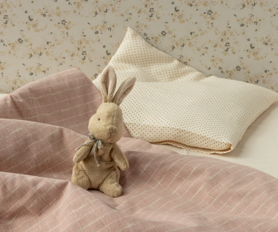 Maileg Króliczek My First Bunny Brown - obrazek 3