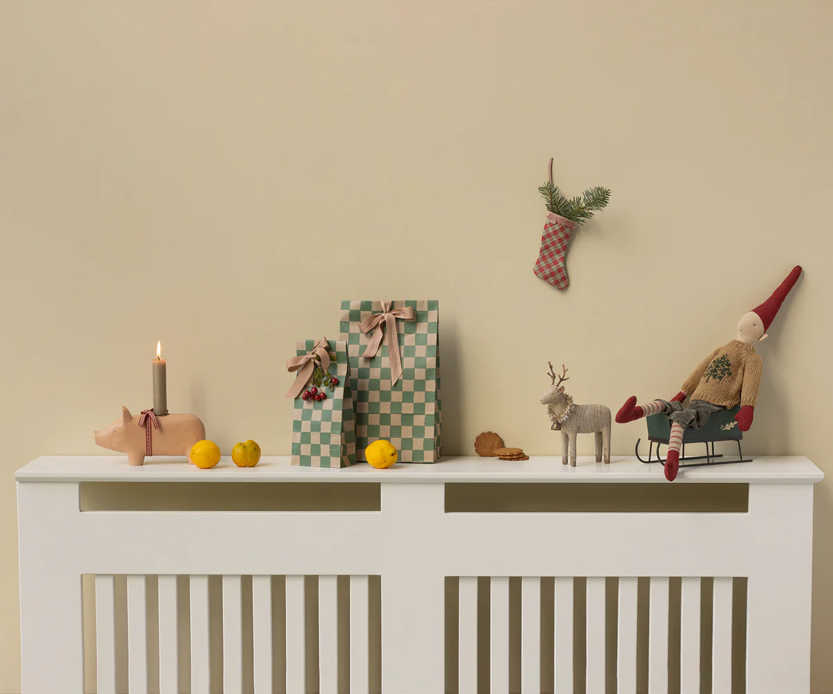 Maileg Drewniany Świecznik, Świnka, Średni Rose - obrazek 2