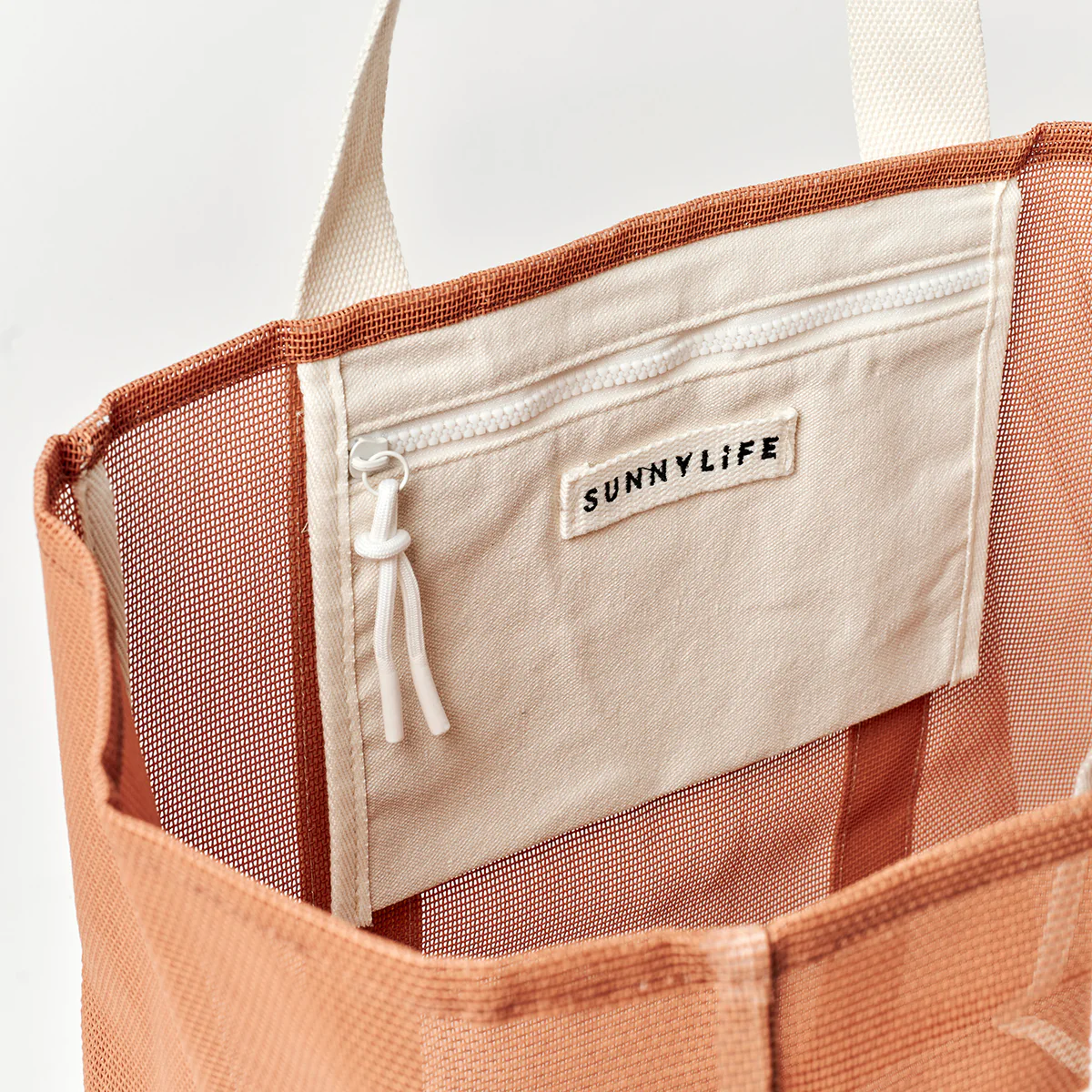Sunnylife Plażowa torba z siatki – Tierra - obrazek 5
